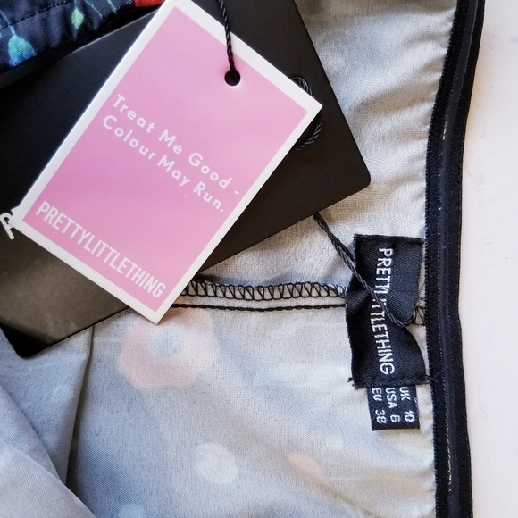 🌸NEW PrettyLittleThing | Floral bardot top - Picture 12 of 13